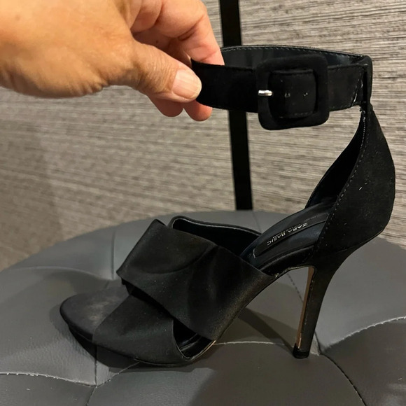 Zara Black Sateen ankle strap party heels size 6 1/2 - Picture 4 of 9